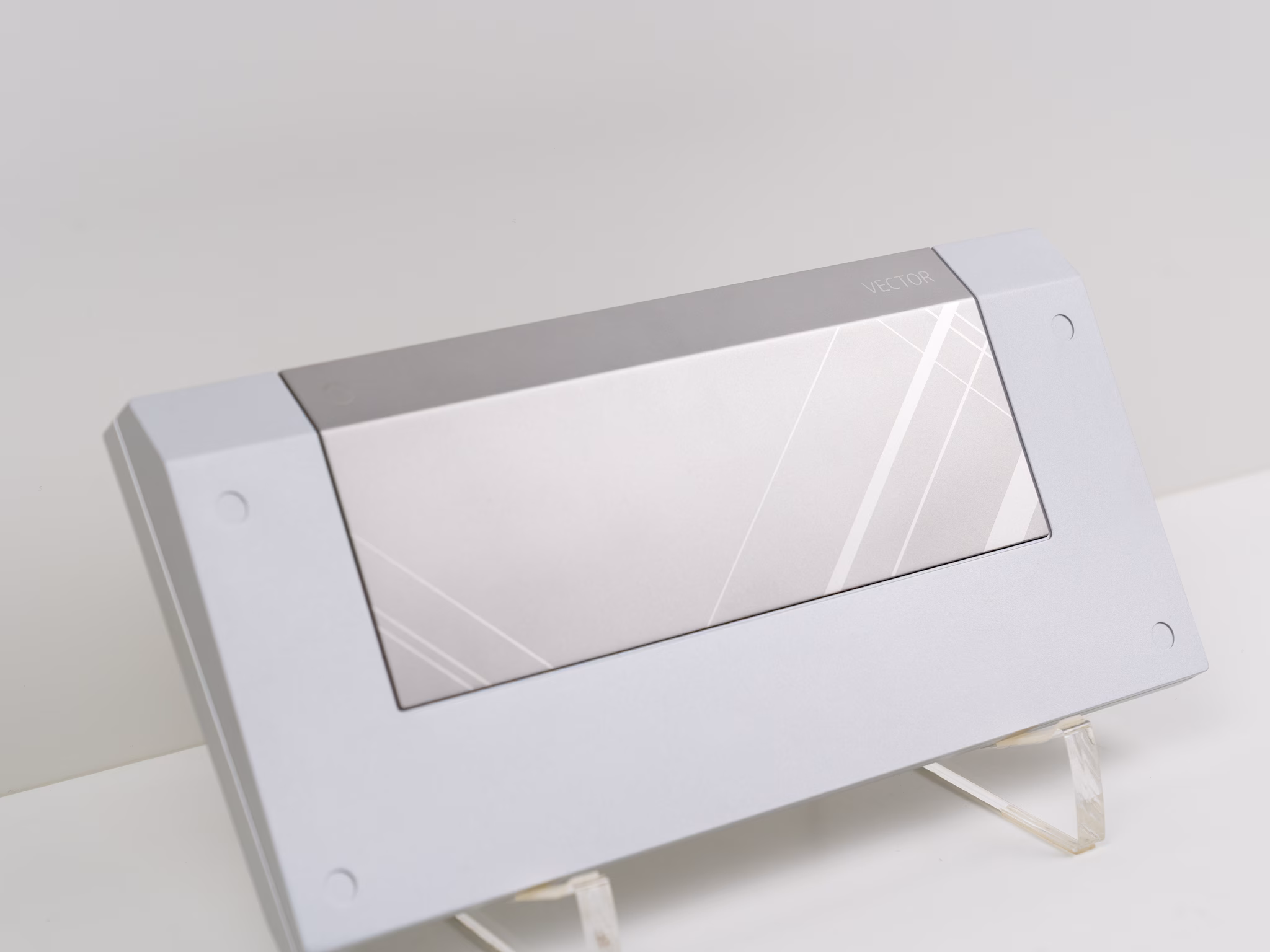 Vector silver bottom